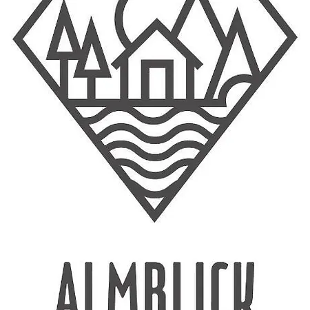 Almblick 公寓