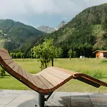 Almblick Apartman *